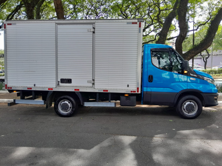 CAMINHÃO IVECO DAILY 35.150 2022
