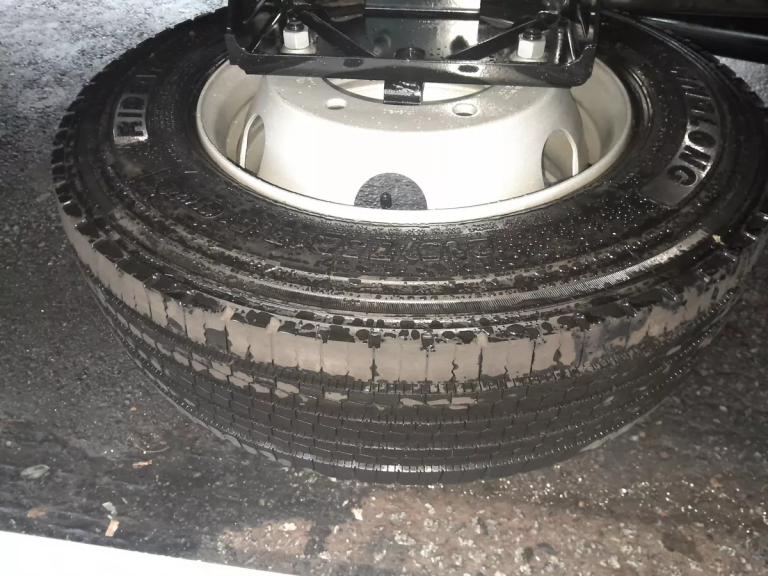 Caminhão Vw Delivery 9170 2023