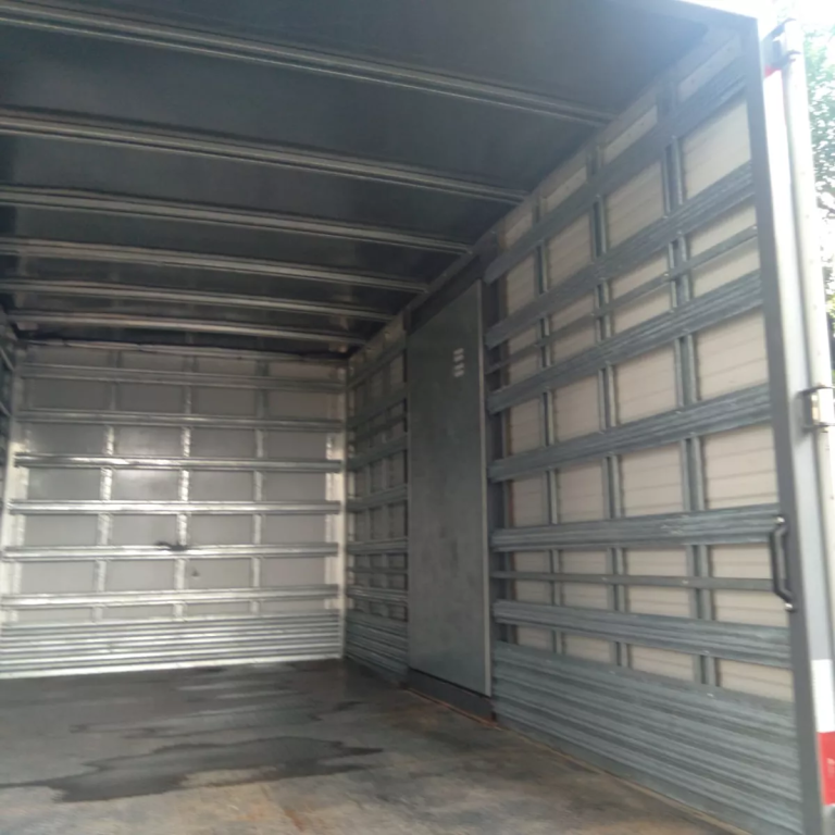 Caminhão Iveco Daily 35160 2022 baú