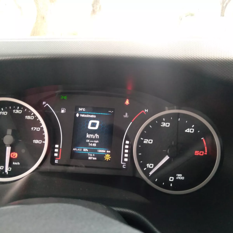 Caminhão Iveco Daily 35160 2022 baú