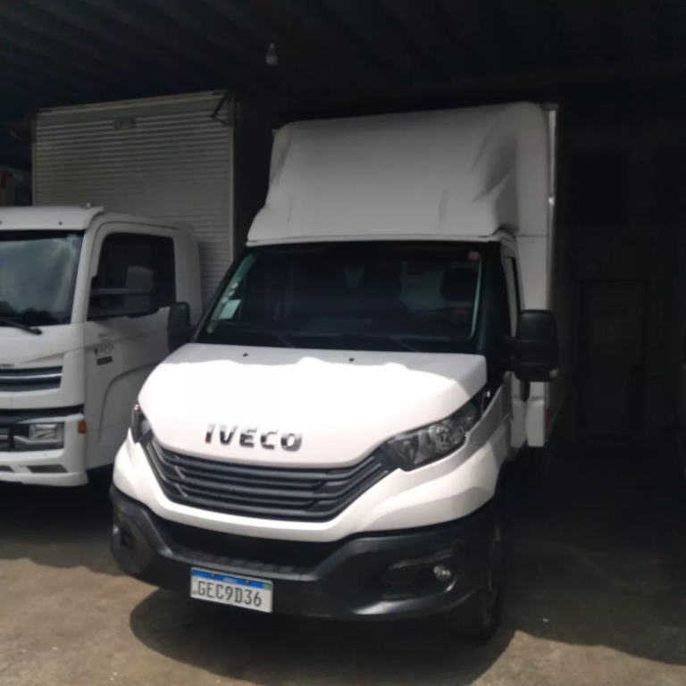 Caminhão Iveco Daily 35160 2023