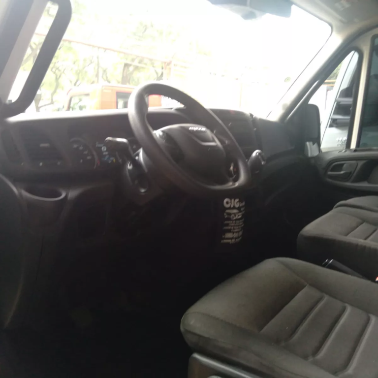 Caminhão Iveco Daily 35160 2023