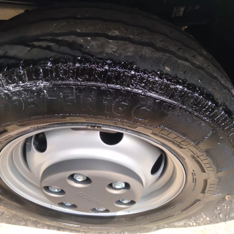 Caminhão Iveco Daily 35160 2023