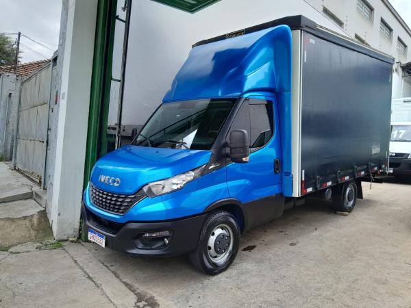 Caminhão IVECO daily 35.150 2022