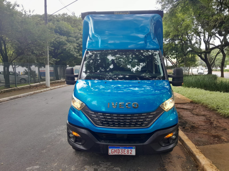 Caminhão IVECO daily 35.150 2022