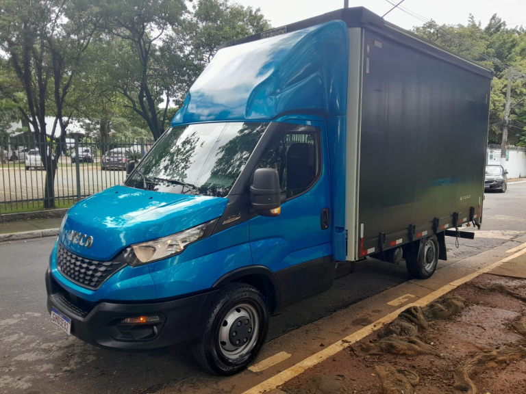 Caminhão IVECO daily 35.150 2022