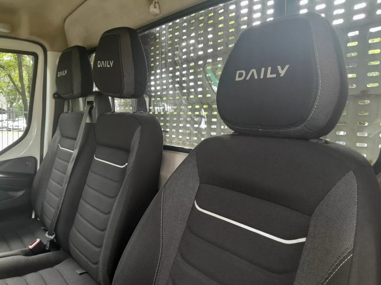 Caminhão Iveco Daily 35160 2023
