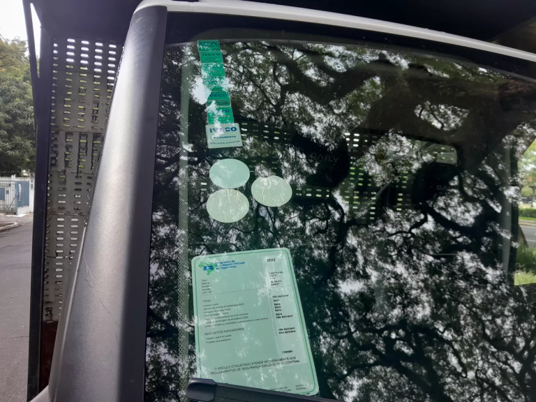 Caminhão Iveco Daily 35160 2023