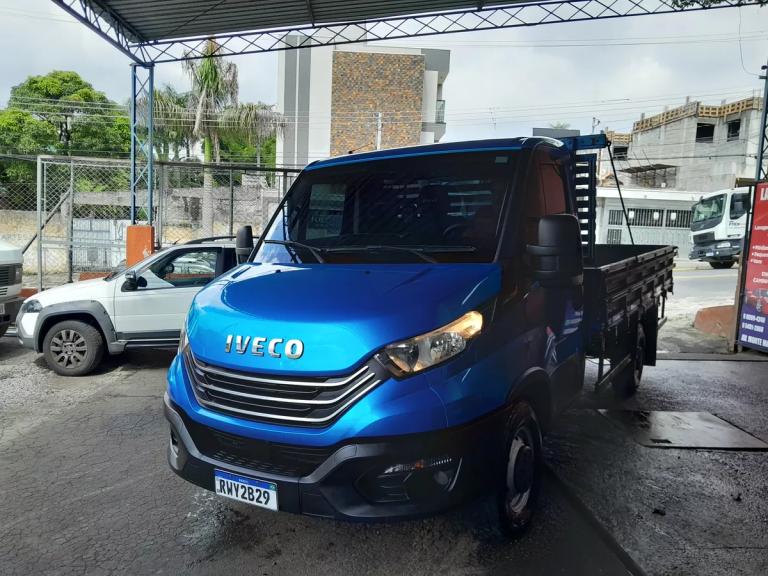 Caminhão Iveco Daily 35160 2022 Carroceria Caminhão Iveco Daily 35160 2022 Carroceria