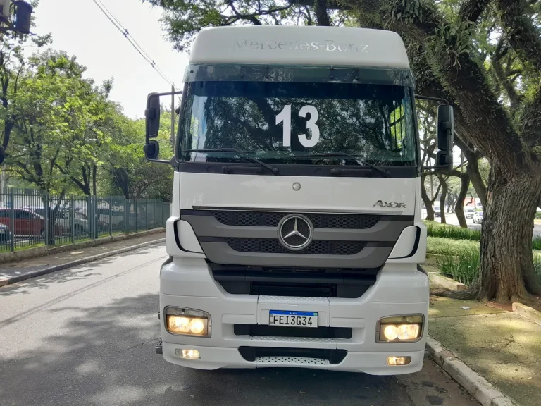 Caminhão mercedes-benz 2536 Axor 2013 6×2 Automático Caminhão mercedes-benz 2536 Axor 2013 6×2 Automático