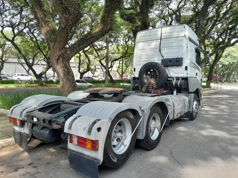 Caminhão mercedes-benz 2536 Axor 2013 6×2 Automático Caminhão mercedes-benz 2536 Axor 2013 6×2 Automático