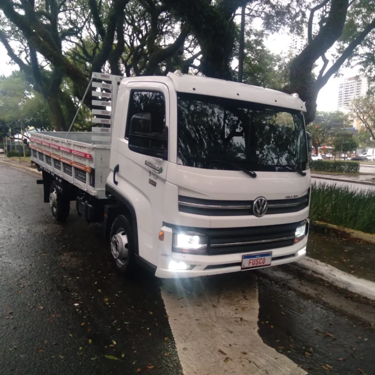 Caminhão Volkswagen Delivery Express + 2022