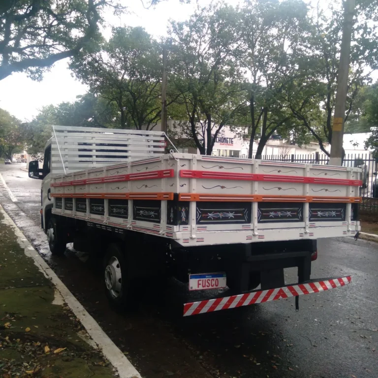 Caminhão Volkswagen Delivery Express + 2022