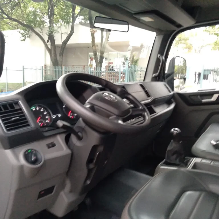 Caminhão Volkswagen Delivery Express 2023 Baú Grande