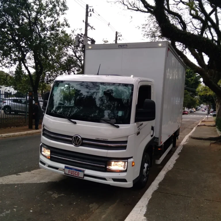 Caminhão Volkswagen Delivery Express 2023 Baú Grande