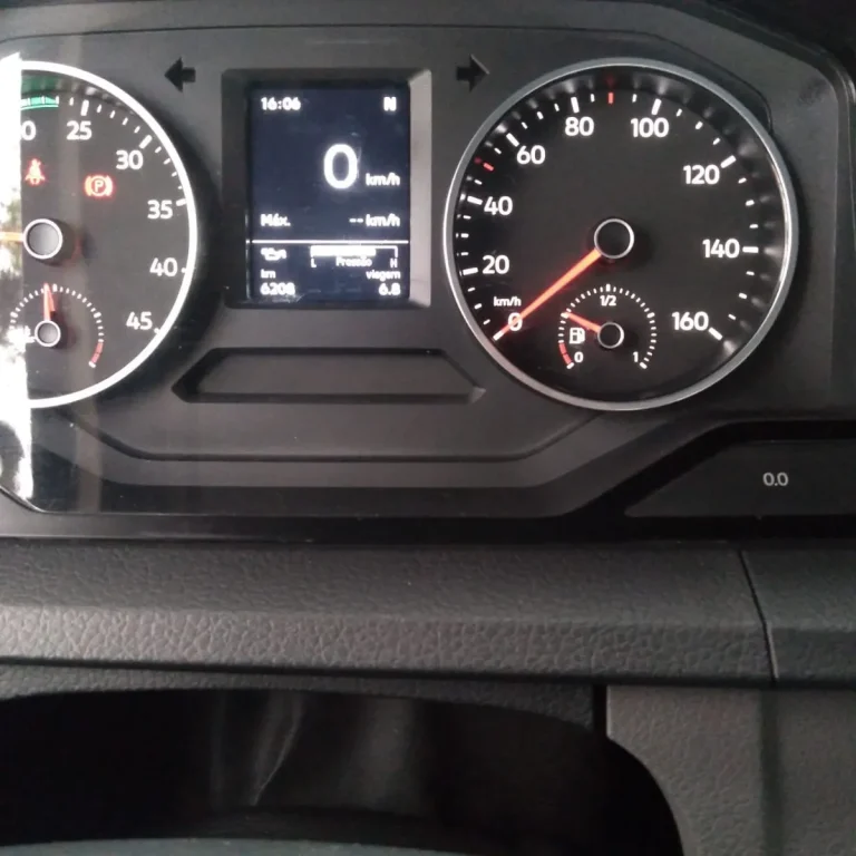 Caminhão Volkswagen Delivery Express 2023 Baú Grande