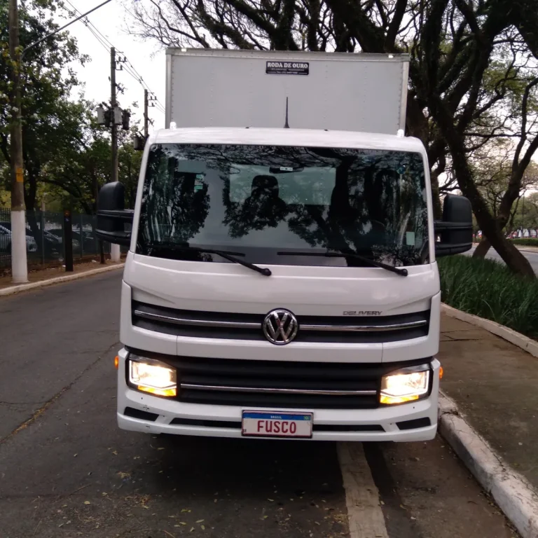 Caminhão Volkswagen Delivery Express 2023 Baú Grande