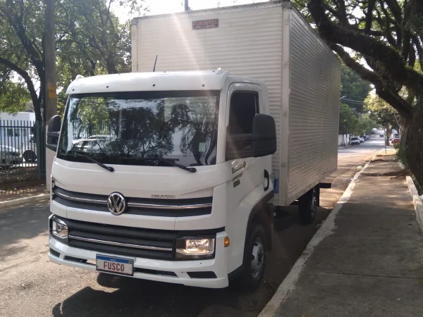 Caminhão Volkswagen Delivery Express 2023 Baú