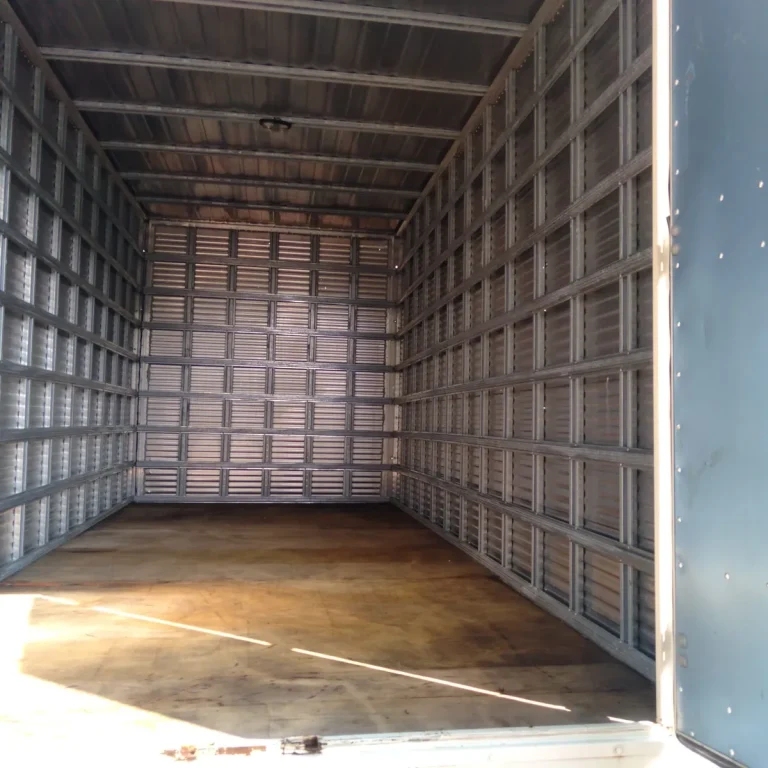 Caminhão Volkswagen Delivery Express 2023 Baú