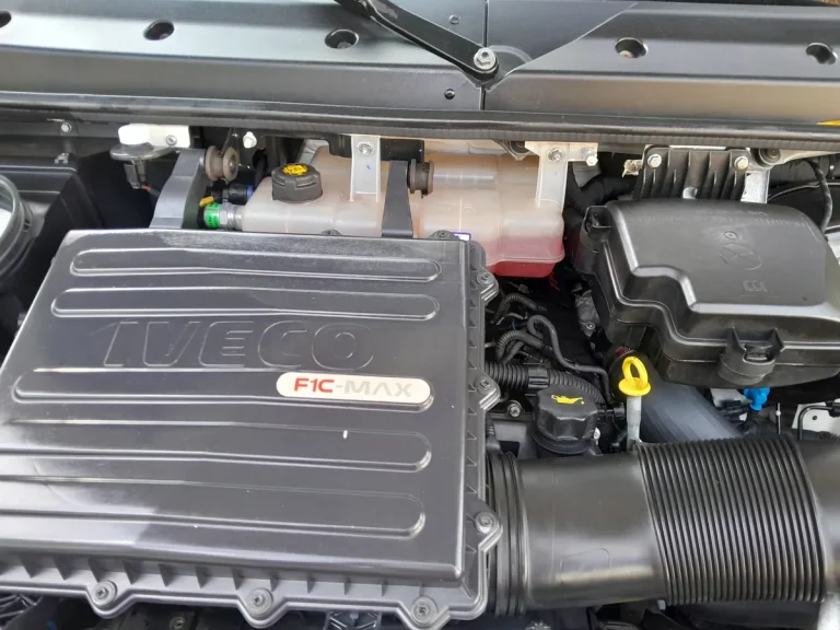 Caminhão Iveco Daily 35160 2022 Baú Grande