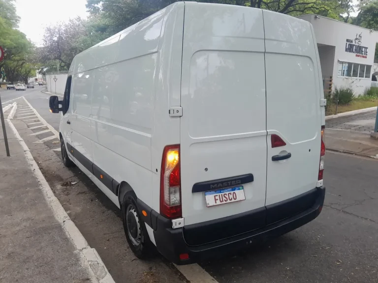 Renault Master Furgão 2.3 Extra L3h2 5p