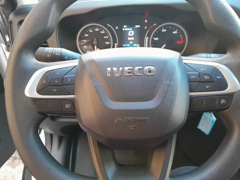 Caminhão Iveco Daily 35160 2022 Baú Grande