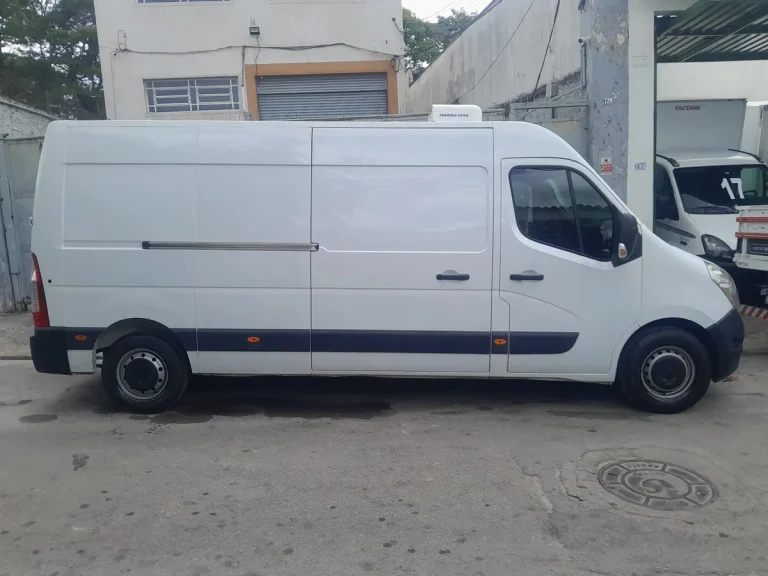Renault Master Furgão 2.3 Extra L3h2 5p