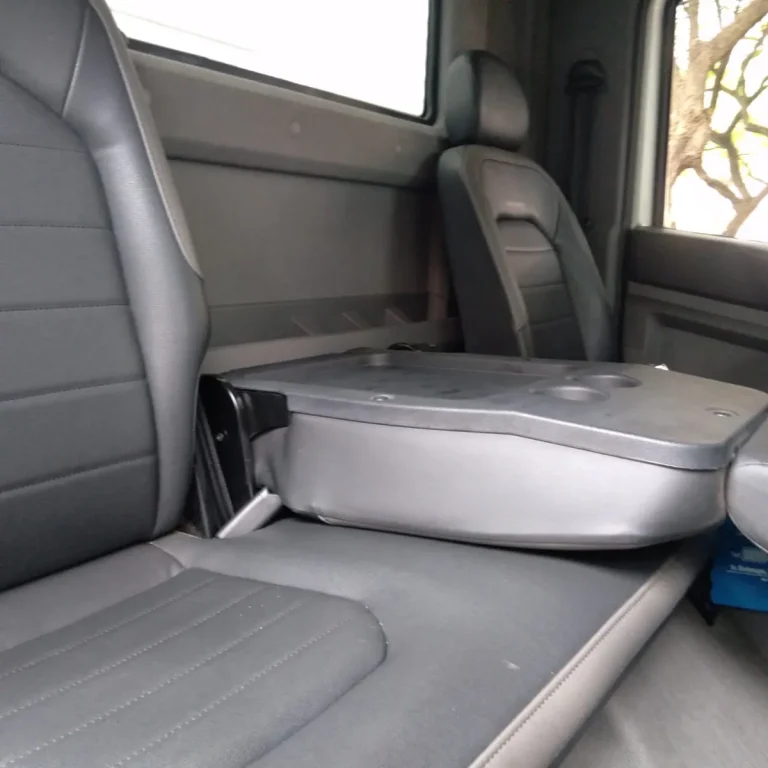 Caminhão Volkswagen Delivery Express 2024 Baú