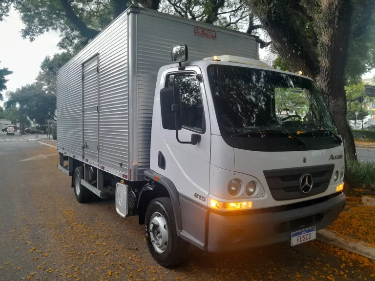 Caminhão Mercedes Benz Accelo 815 2022 Baú
