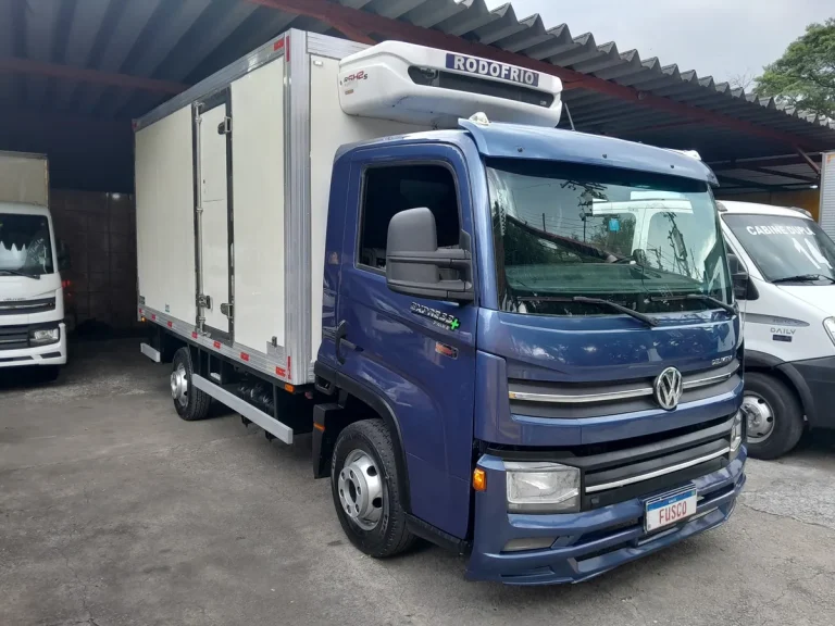 Caminhão Volkswagen Delivery Express Baú Refrigerado 2022