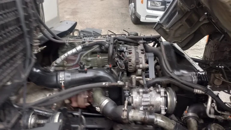 Caminhão Volkswagen Delivery Express 2020 Baú Refrigerado