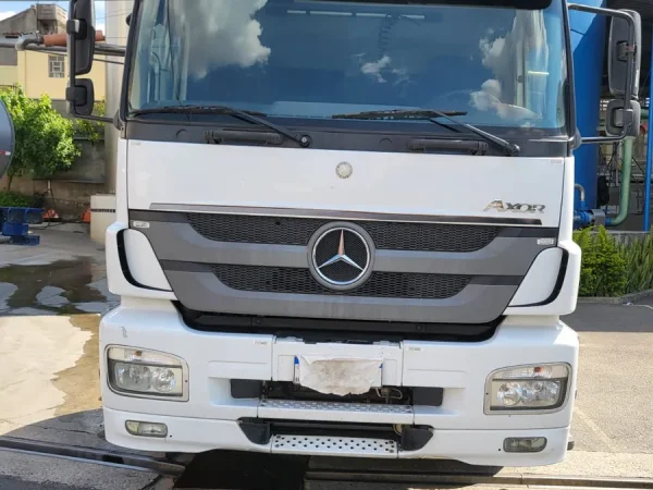 Caminhão Mb Axor 1933 2018