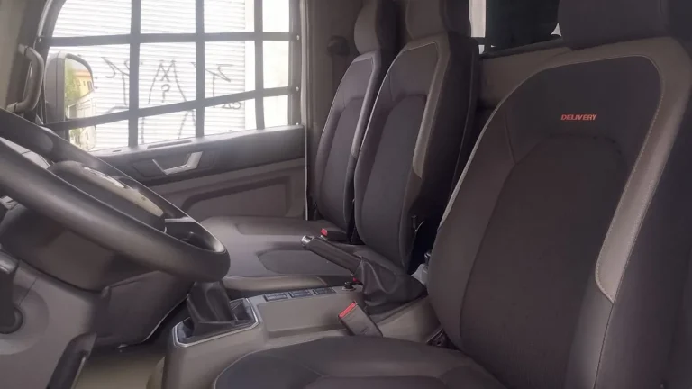 Caminhão Volkswagen Delivery Express+2022 Baú