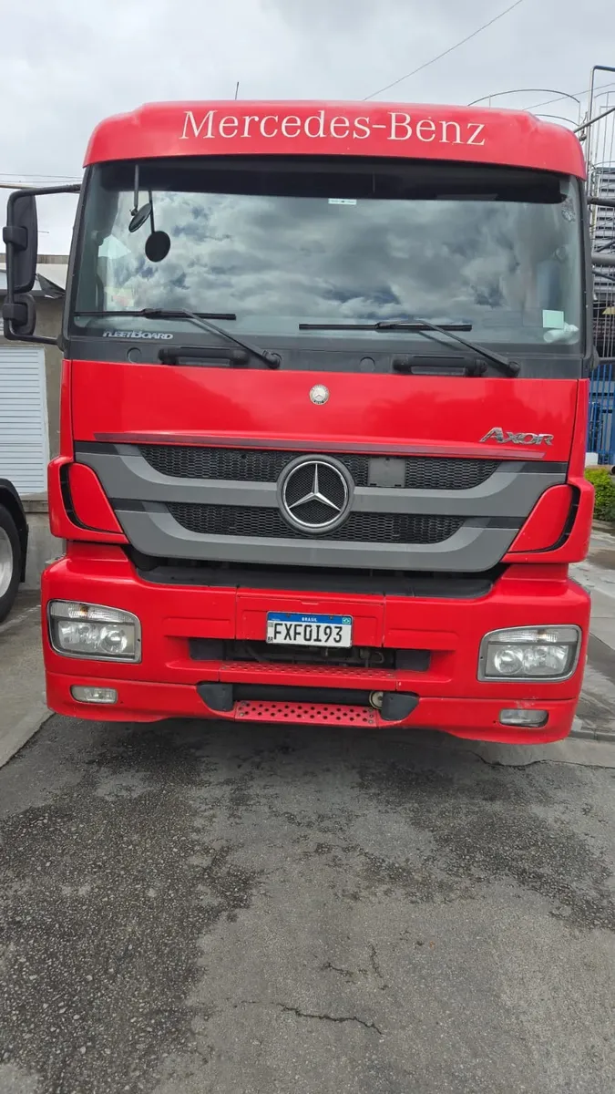 Mercedes-benz Axor 1933 2018 Leito