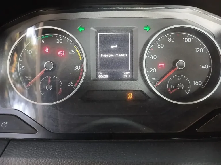 Caminhão Volkswagen 11180 Delivery 2023 Plataforma Guincho