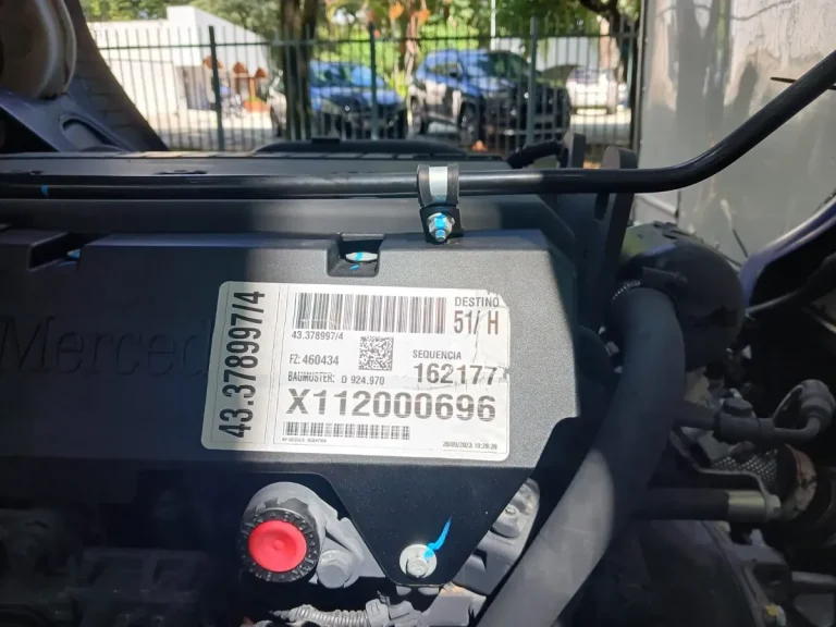 Caminhão Mercedes-Benz Accelo 1017 2024 Baú Refrigerado