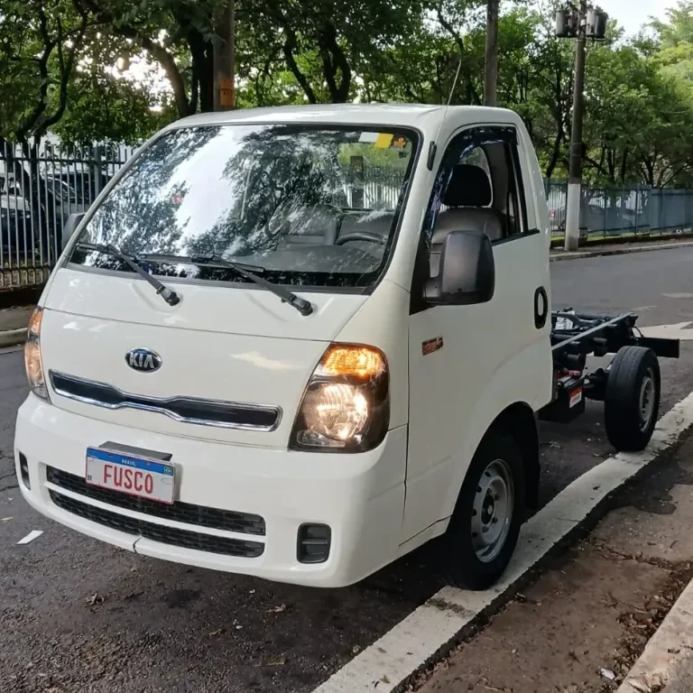 Caminhão Kia Bongo 2.5 Std 4×2 Rs Turbo S/ Carroceria 2p
