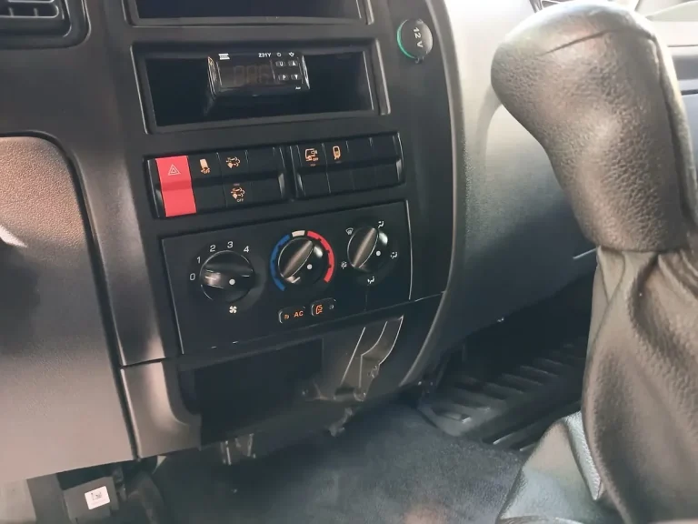 Caminhão Mercedes-Benz Accelo 1017 2024 Baú Refrigerado