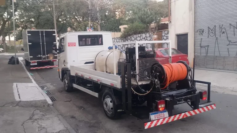 Caminhão Volkswagen Delivery Express 2022 Com Hidro Jato Lavagem De Rua
