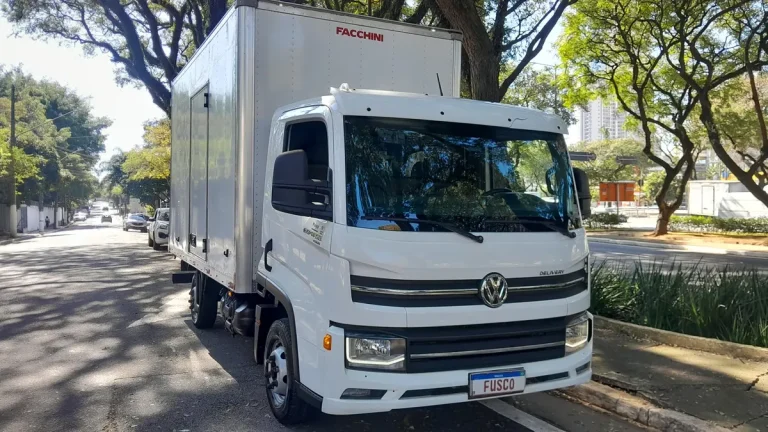 Caminhão Volkswagen Delivery Express 2025 Baú Grande
