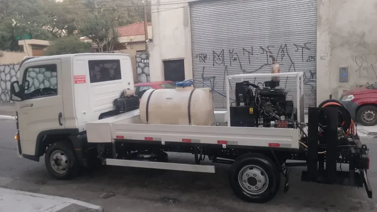 Caminhão Volkswagen Delivery Express 2022 Com Hidro Jato Lavagem De Rua