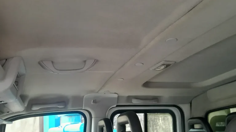Caminhão Iveco Daily 35s14 Cabine Dupla 2014 Baú