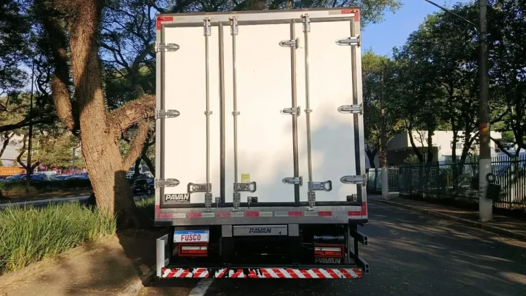 Caminhão Volkswagen 9180 Delivery 2025 Baú Refrigerado