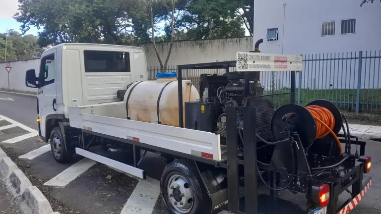 Caminhão Volkswagen Delivery Express 2022 Com Hidro Jato Lavagem De Rua
