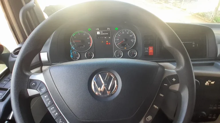 Caminhão Volkswagen Meteor 28460 2022 6×2