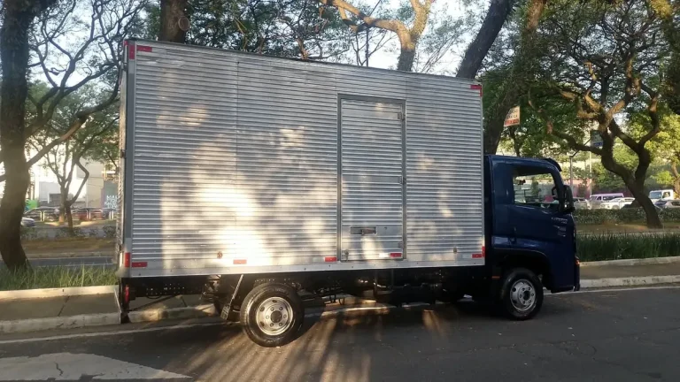 Caminhão Volkswagen Delivery Express 2021 Baú 4,50 Mts