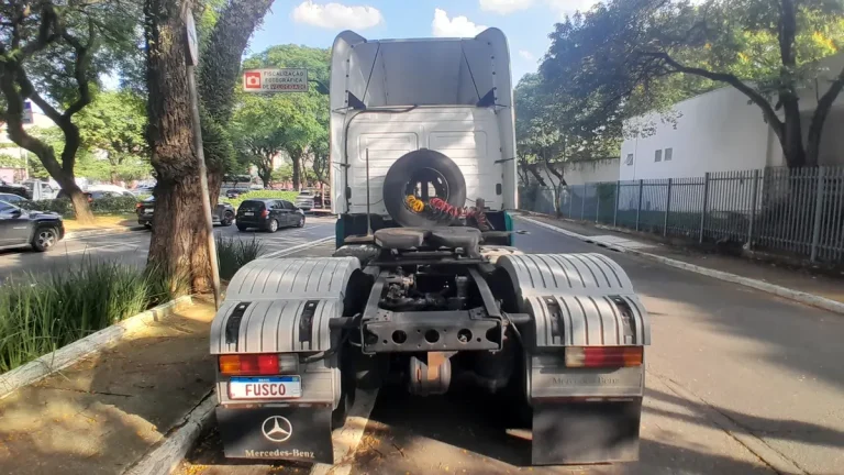 Caminhão Mercedes-benz Axor 1933 Leito Teto Baixo 2018