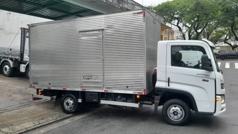 Caminhão Volkswagen Delivery Express 2026 Baú 0 Km