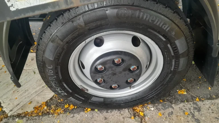 Caminhão Iveco Daily Chasis 3.0 30-160 3750 Cab. Simples 2P