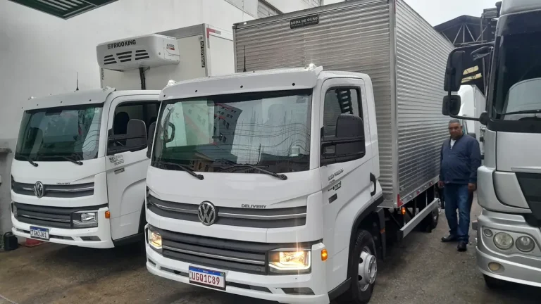 Caminhão Volkswagen Delivery Express 2026 Baú 0 Km